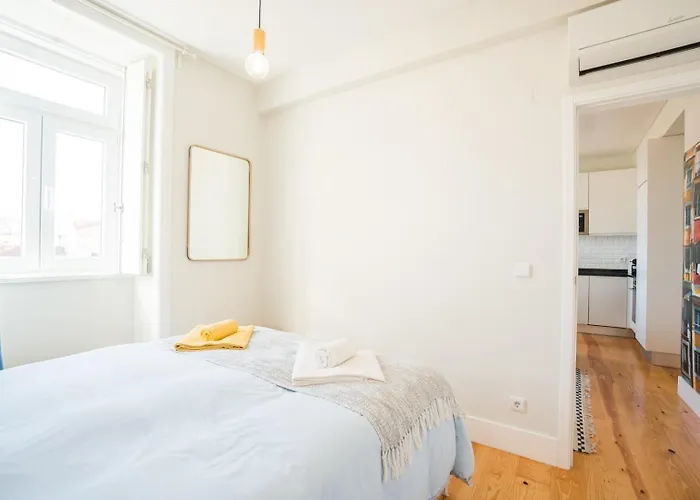 Διαμέρισμα Guestready - Chic And Vibrant Near Anjos