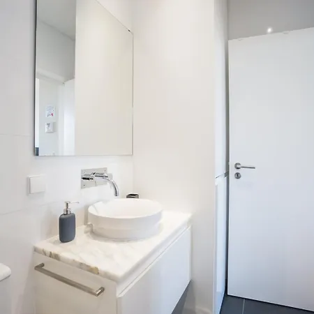 Apartman Guestready - Chic And Vibrant Near Anjos