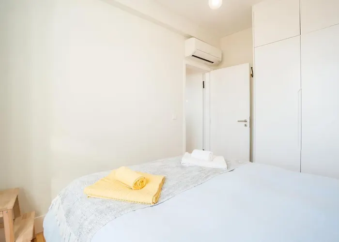 Guestready - Chic And Vibrant Near Anjos Apartment Lisbon