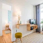 Guestready - Chic And Vibrant Near Anjos Apartament *